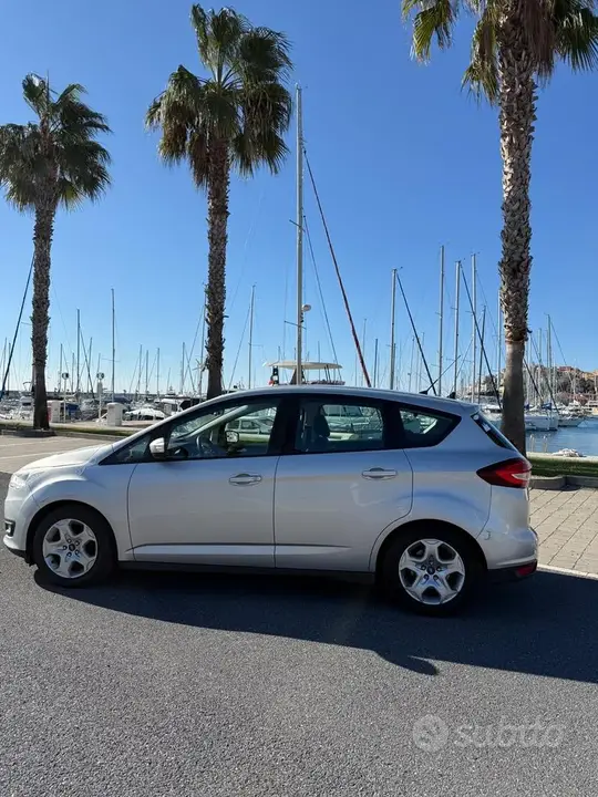 Ford C-Max 2015 photo 2