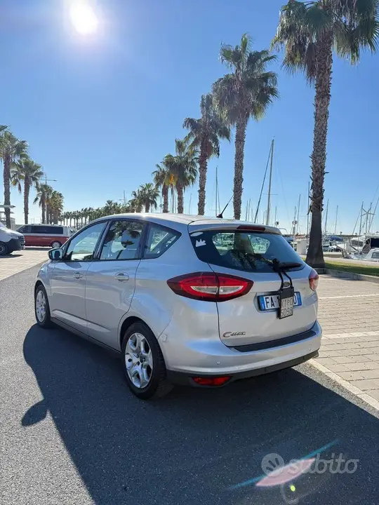Ford C-Max 2015 photo 5