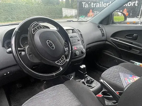 Kia Ceed 2008 photo 5