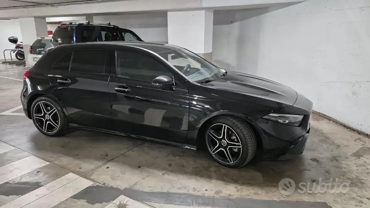 Mercedes-Benz A 180