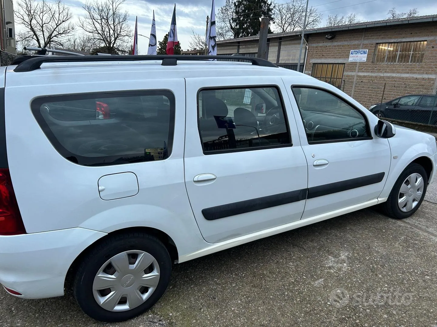 Dacia Logan Mcv 2011 photo 2