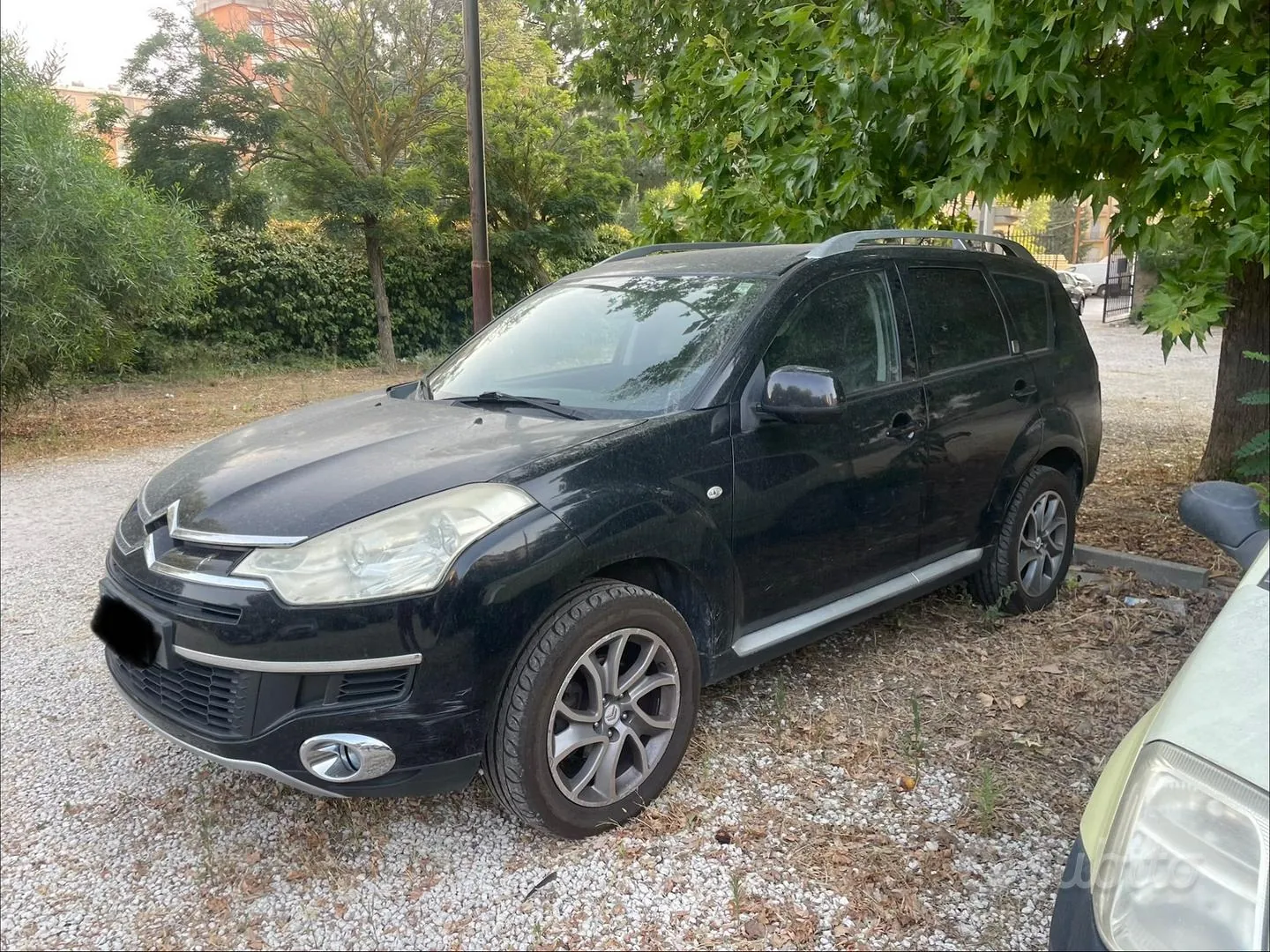 Citroen C-Crosser 2010 photo 3