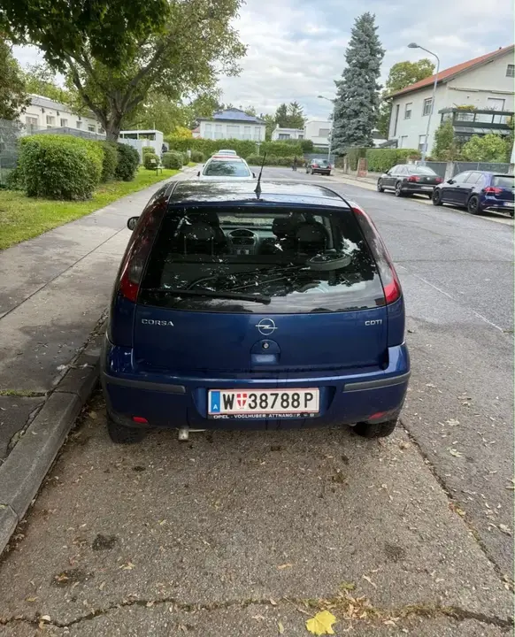 Opel Corsa C 2004 photo 2