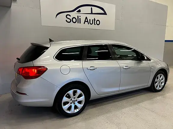 Opel Astra 2015 photo 5