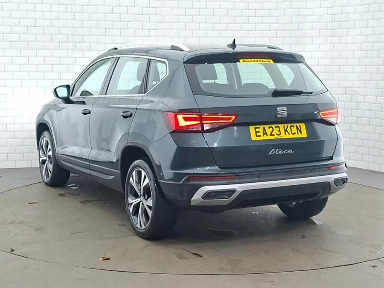 Seat Ateca 2023 photo 2