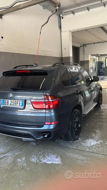 BMW X5 2010 photo 4