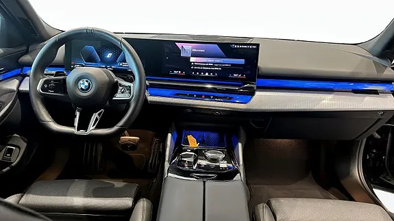 BMW 530E 2026 photo 4