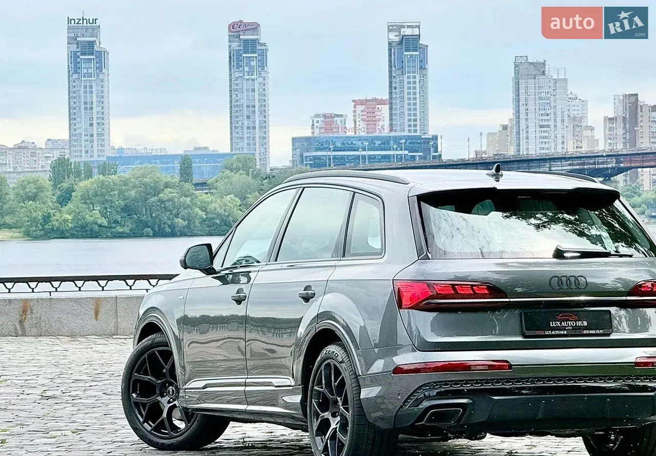 Audi Q7 2026 photo 5