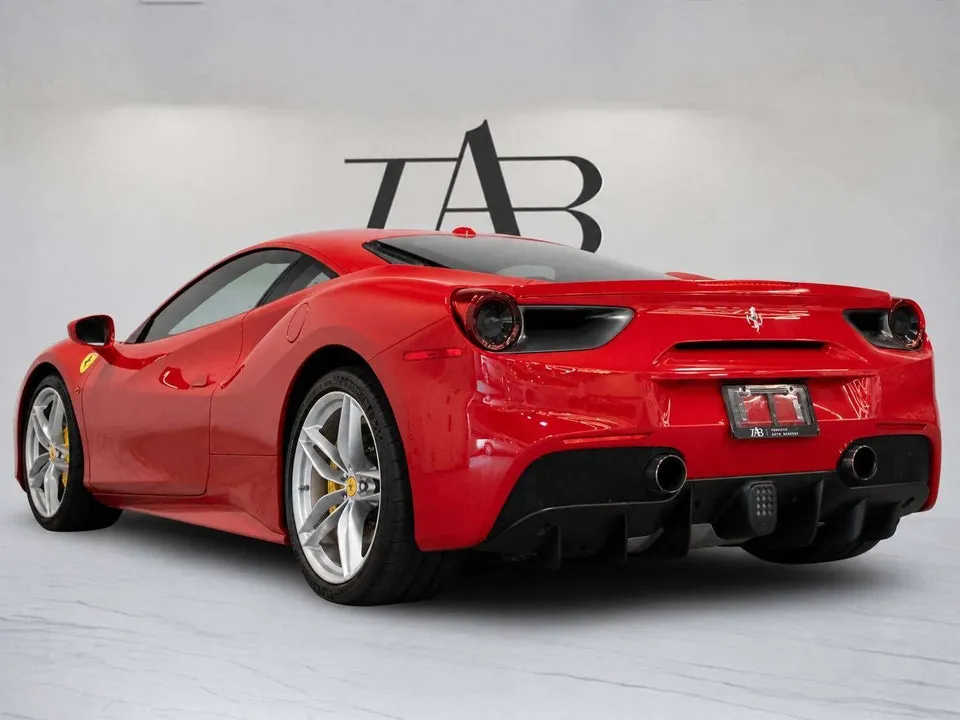 Ferrari 488 2019 photo 5