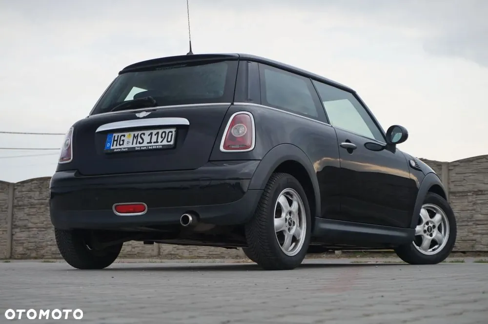 Mini Cooper 2010 photo 5