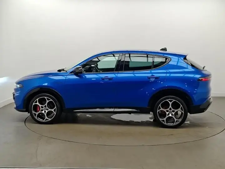 Alfa Romeo Tonale 2026 photo 4