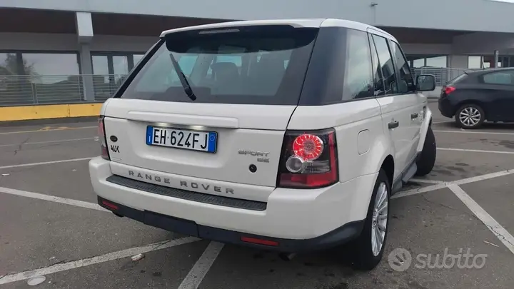 Land Rover Range Rover Sport 2009 photo 3