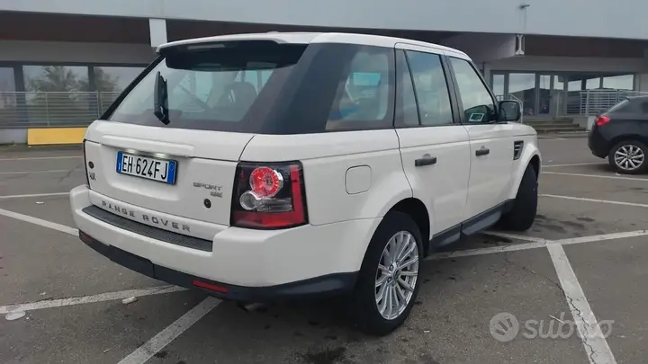 Land Rover Range Rover Sport 2009 photo 5