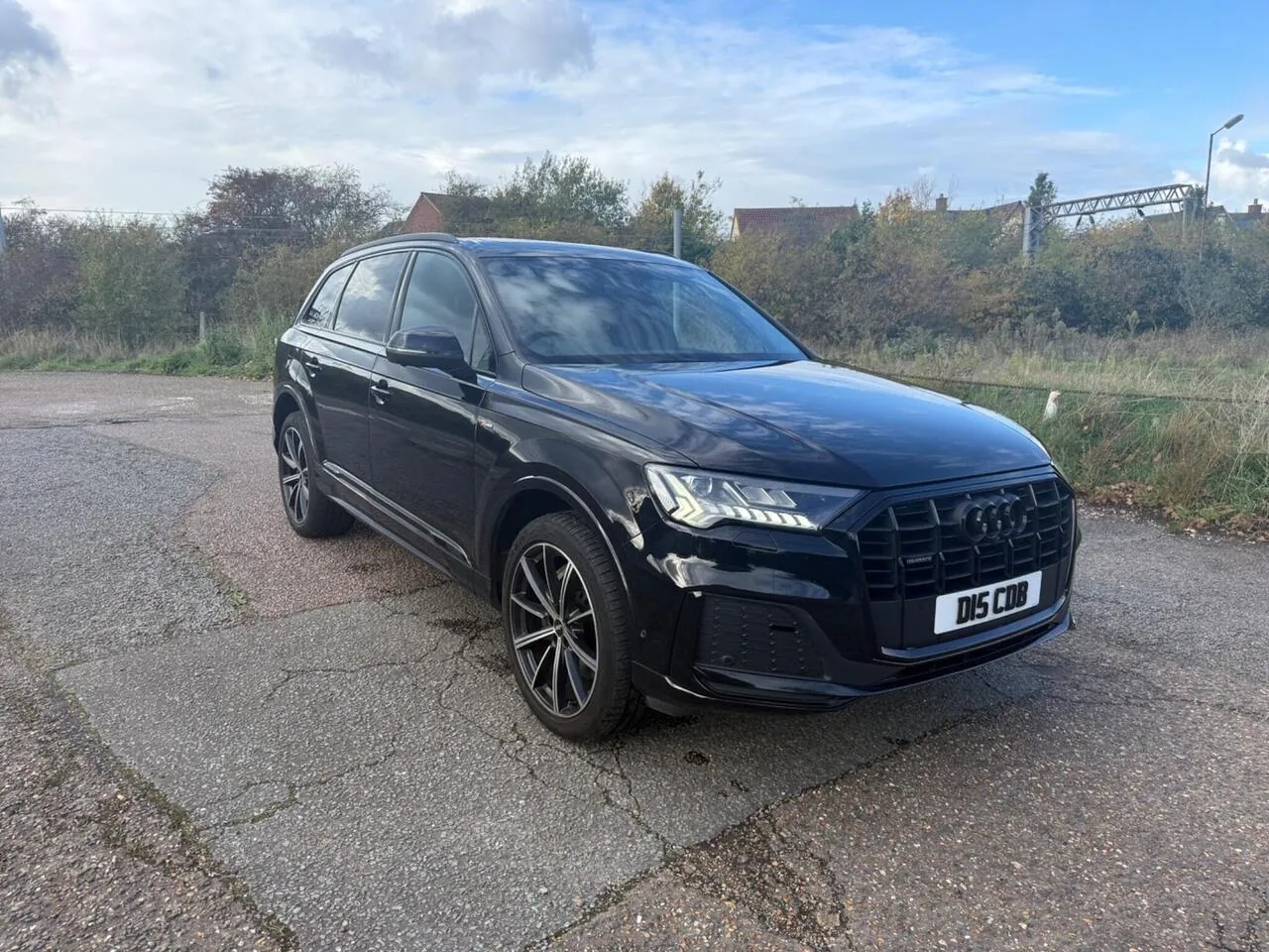 Audi Q7 2020 photo 2