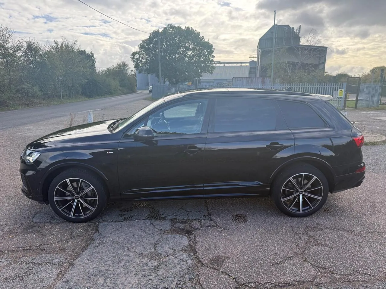 Audi Q7 2020 photo 4