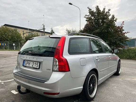 Volvo V50 2011 photo 5