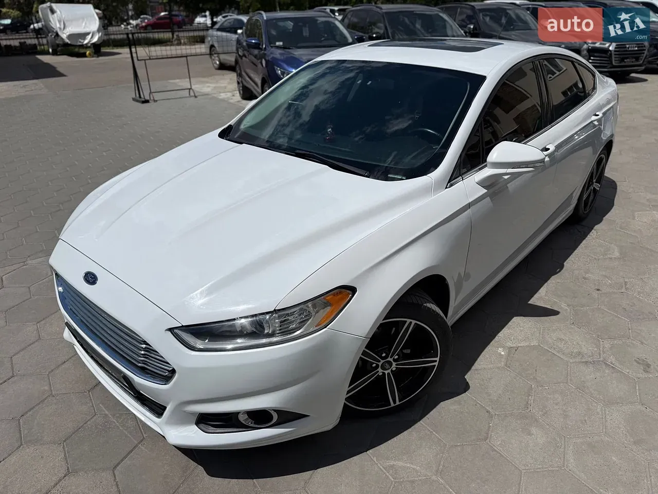 Ford Fusion 2015 photo 4