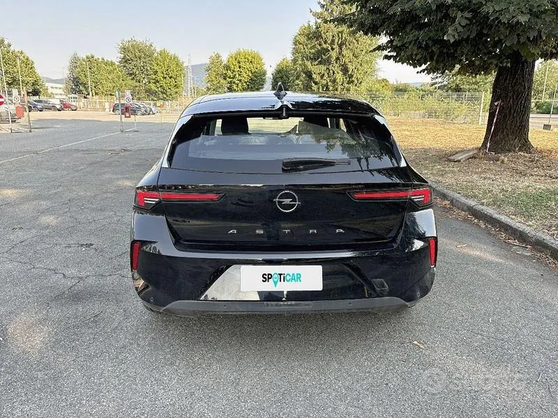 Opel Astra 2024 photo 4