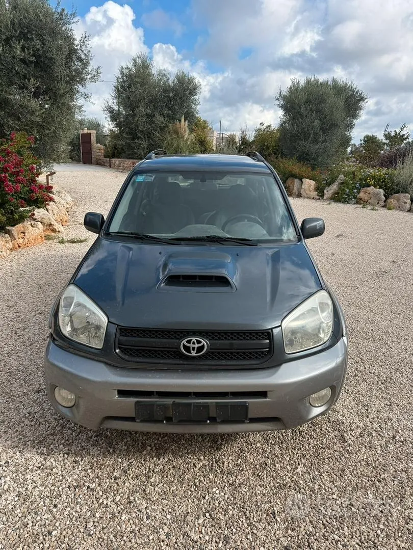 Toyota Rav4 2003 photo 3