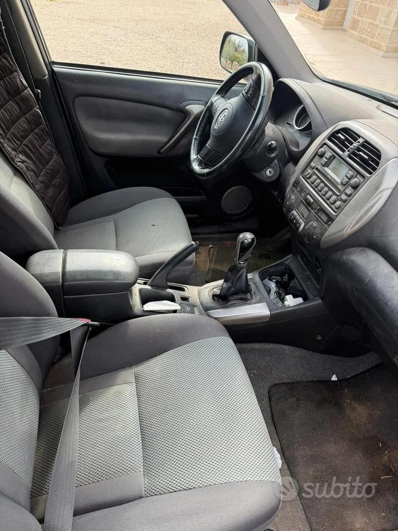 Toyota Rav4 2003 photo 5
