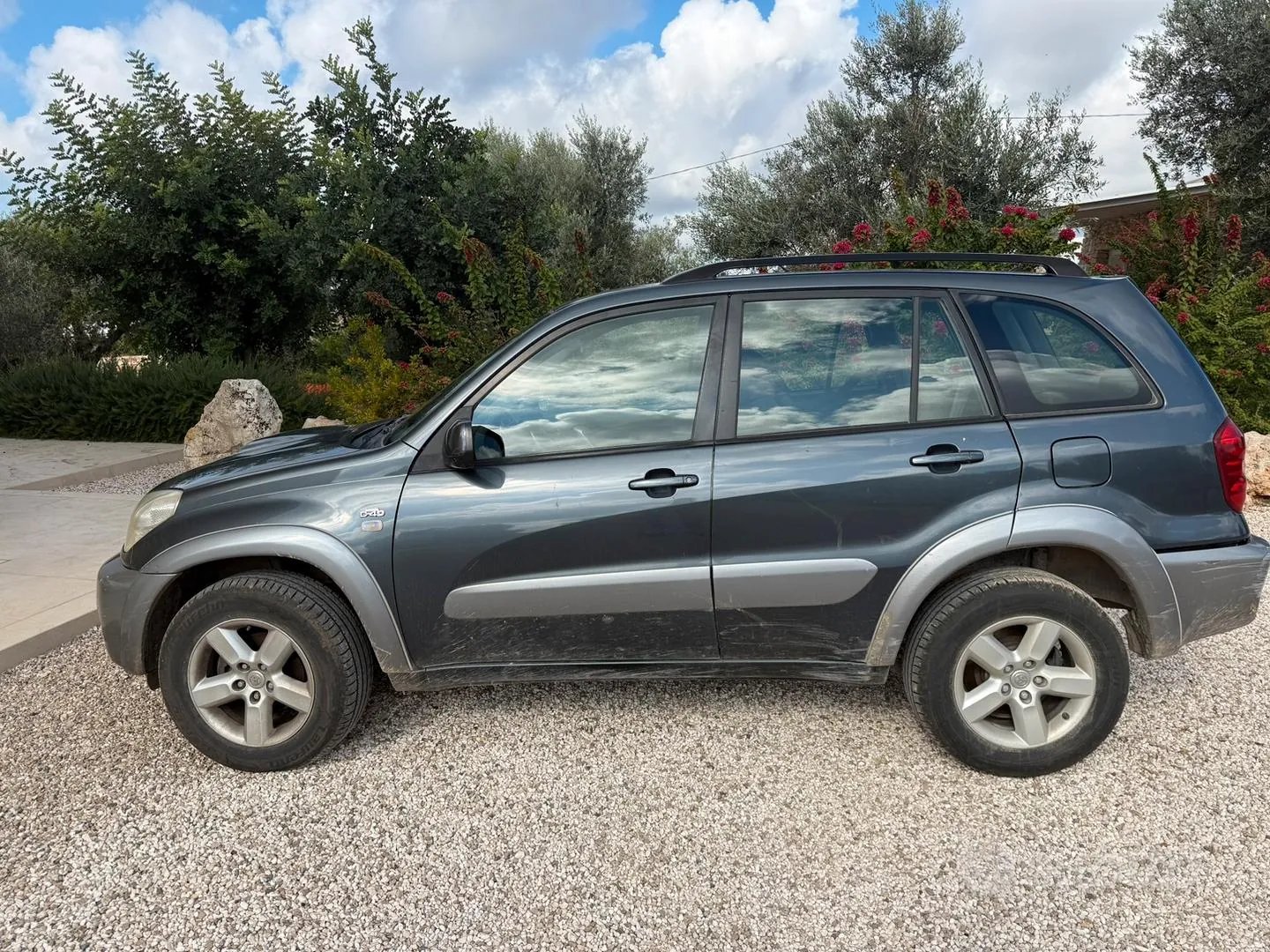 Toyota Rav4 2003 photo 2
