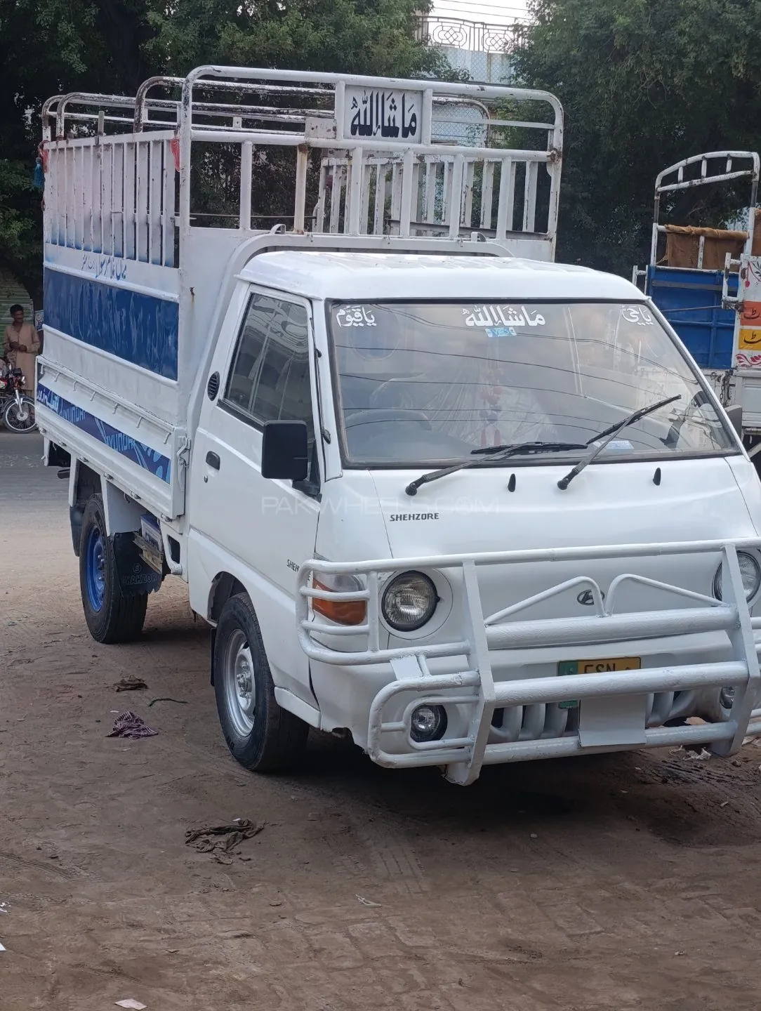 Hyundai Shehzore