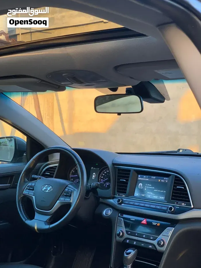 Hyundai Elantra 2017 photo 2