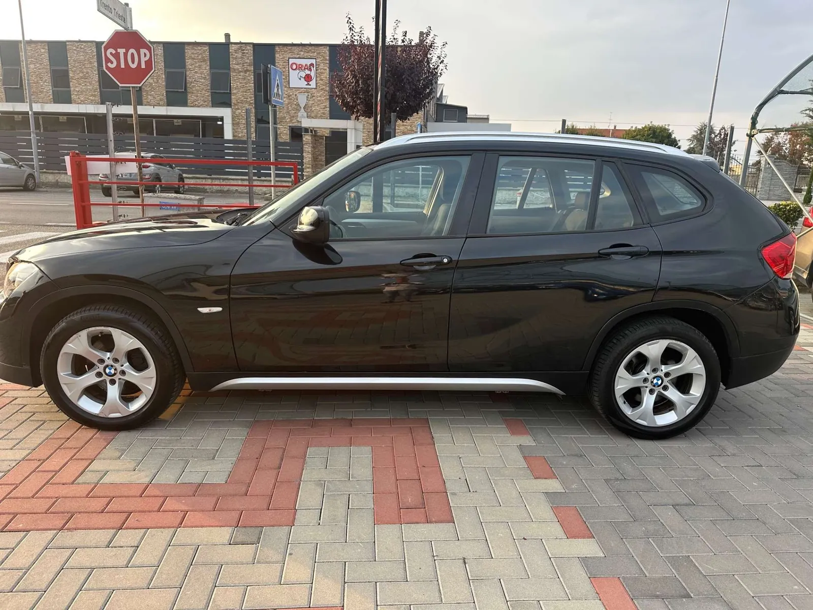 BMW X1 2012 photo 3