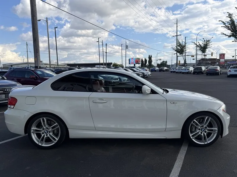 BMW 1 Series 2011 photo 4