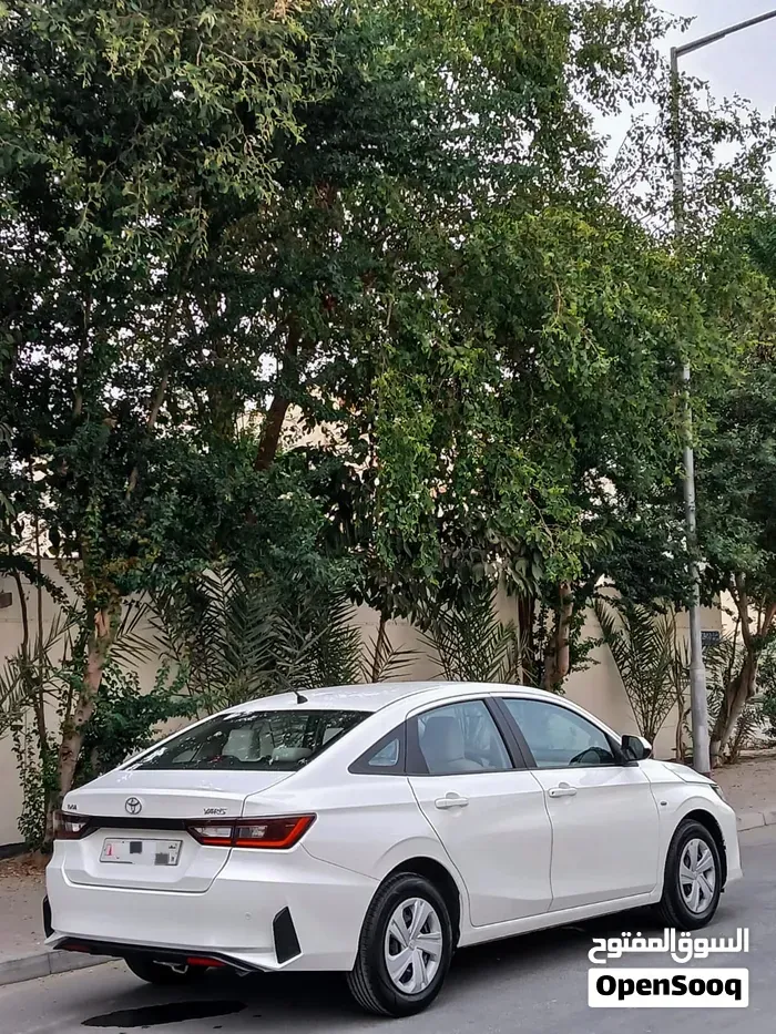 Toyota Yaris 2023 photo 3