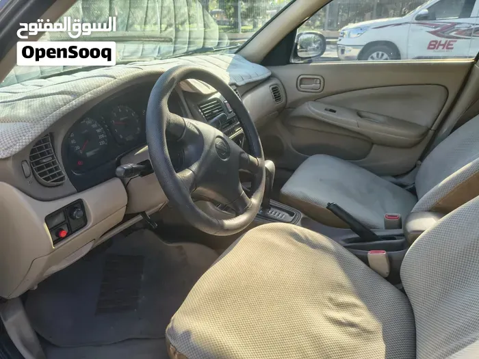 Nissan Sunny 2004 photo 4
