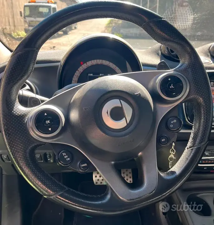 Smart Forfour 2016 photo 5