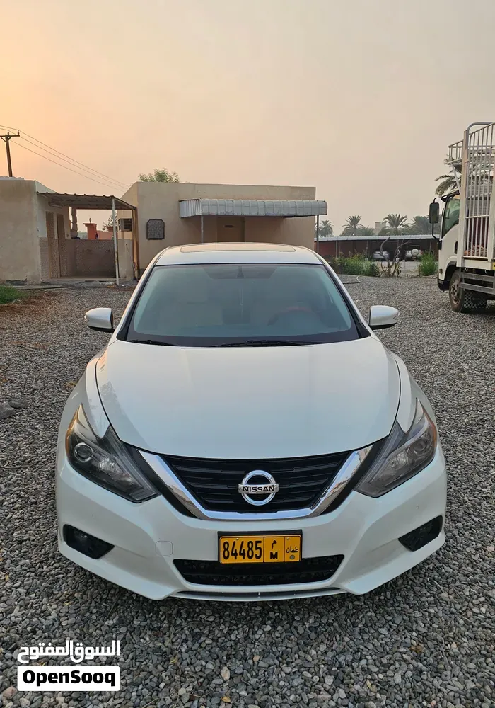 Nissan Altima