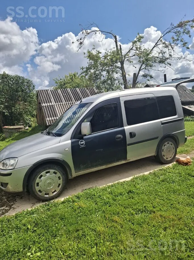 Opel Combo 2006 photo 2