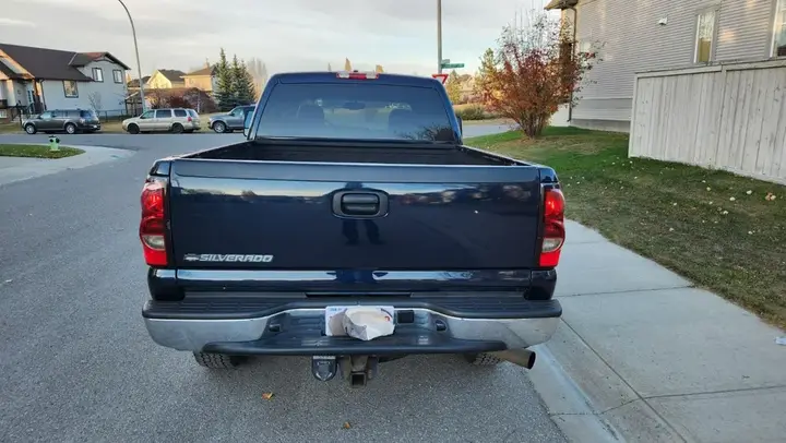 Chevrolet Silverado 2500 2006 photo 4