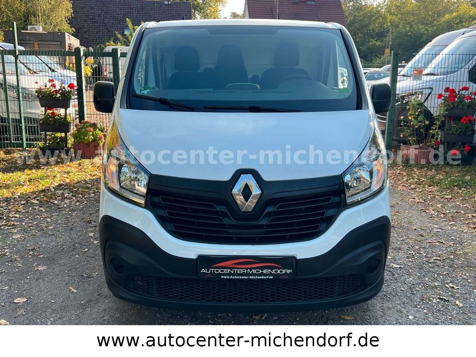 Renault Trafic 2018 photo 2