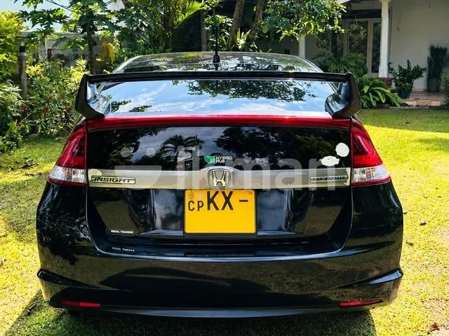 Honda Insight 2012 photo 2