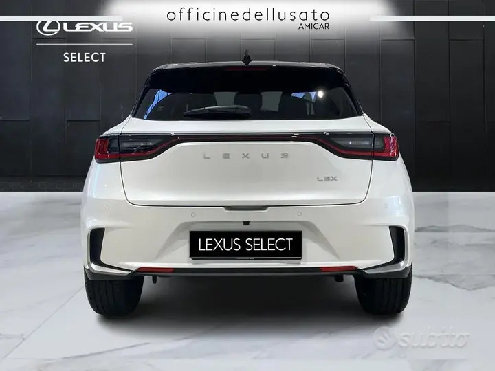 Lexus Lbx 2025 photo 5