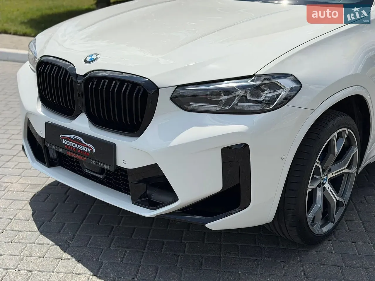 BMW X4 2023 photo 3