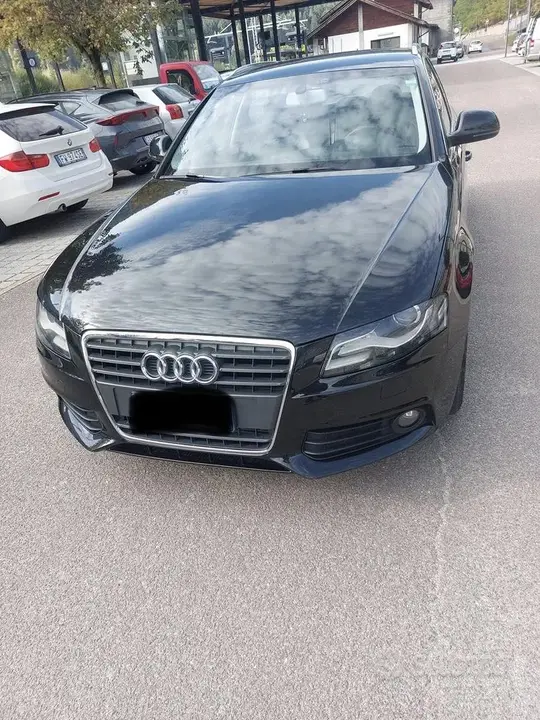 Audi A4 Avant 2010 photo 2