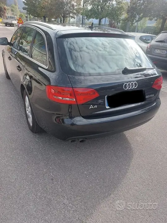 Audi A4 Avant 2010 photo 3