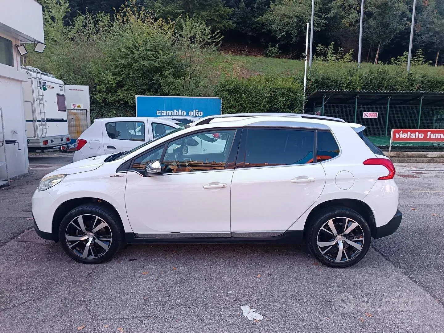 Peugeot 2008 2014 photo 2