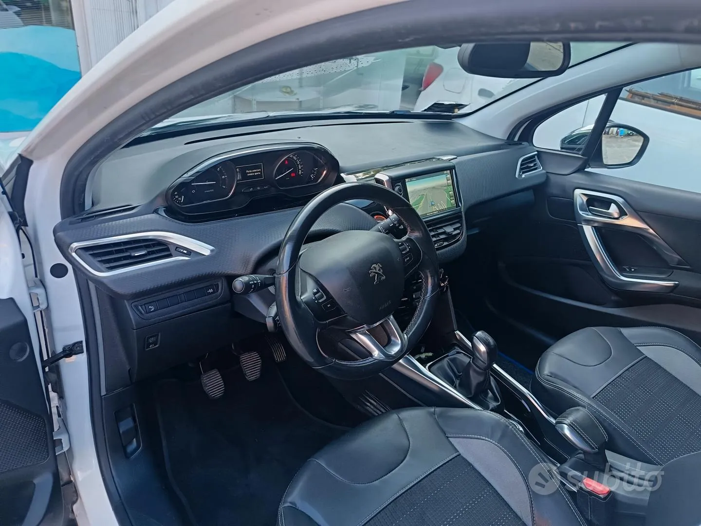 Peugeot 2008 2014 photo 4