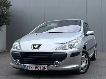 Peugeot 207 2006 photo 2