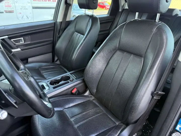 Land Rover Discovery Sport 2016 photo 4