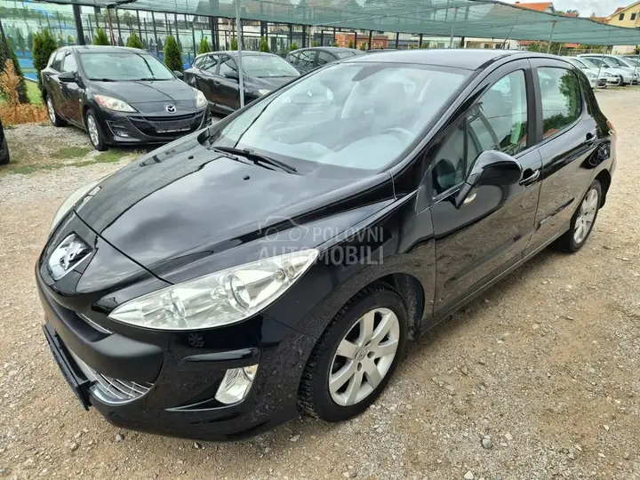 Peugeot 308 2010 photo 2