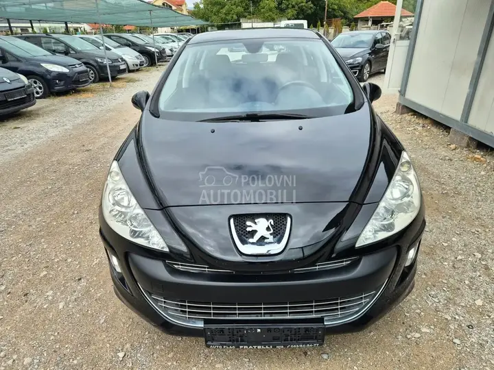 Peugeot 308 2010 photo 3