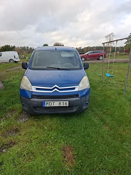 Citroen Berlingo 2011 photo 3
