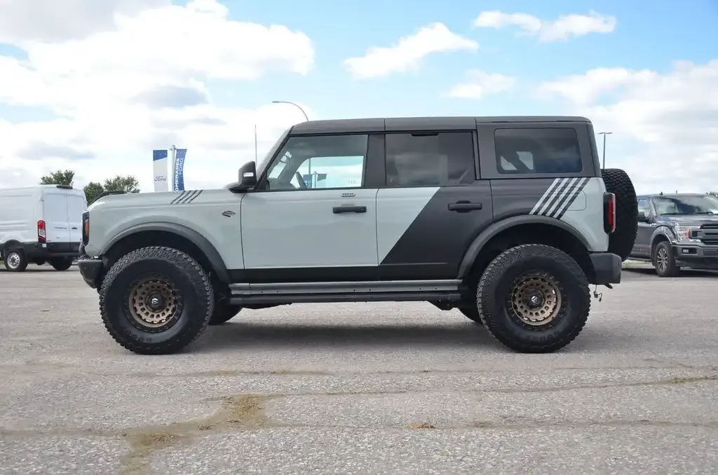 Ford Bronco 2022 photo 4