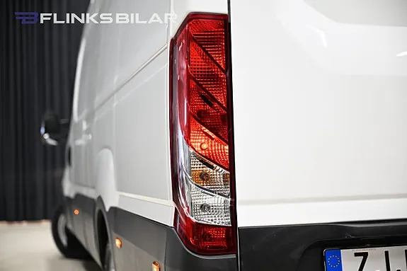 Iveco Daily 2023 photo 3